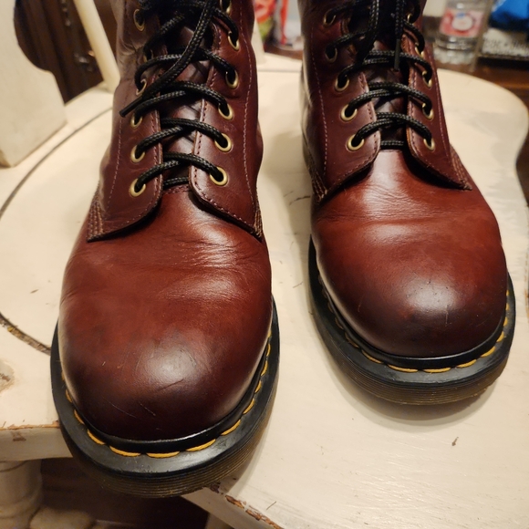 Dr. Martens 1460 Brown Pascal Uk10 Us 11 Mens - Picture 3 of 8